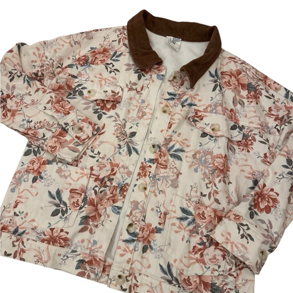 🌸NWOT Altar’d State Floral Barn Chore Denim White Collared Jacket | Cottagecore - Picture 5 of 9